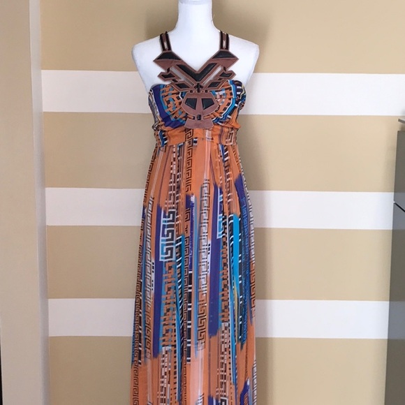 Seam Dresses & Skirts - 🌺Maxi Lined Opened Back Adorned Dress, Size M